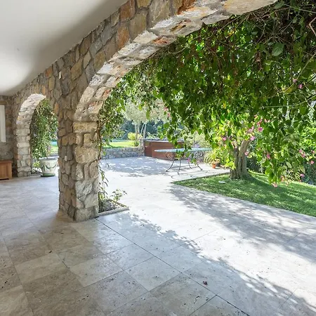 Villa Safari *