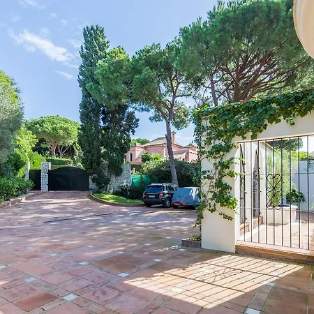 Safari Villa Marbella